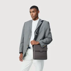 Braun Büffel Postman Bags | Bags><noscript><img width=