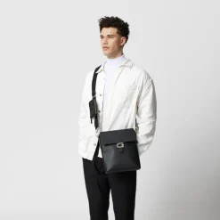 Braun Büffel Postman Bags>BERGEN MEDIUM POSTMAN