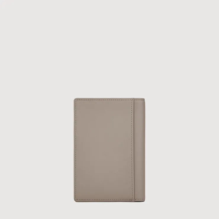 Women Braun Büffel Accessories | Travel Essentials>VERA PASSPORT HOLDER WITH NOTES COMPARTMENT