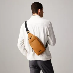 Braun Büffel Cross Shoulder Bags | Bags>VIKTOR MEDIUM CROSS SHOULDER SLING